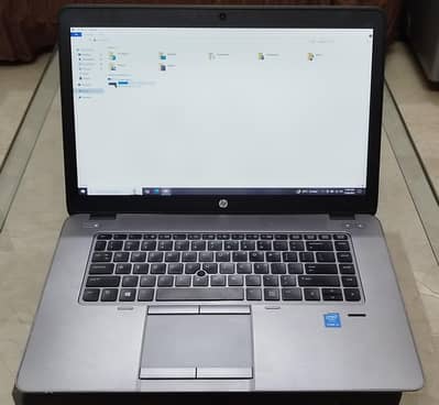 HP EliteBook 850 G2    8 GB 160 GB