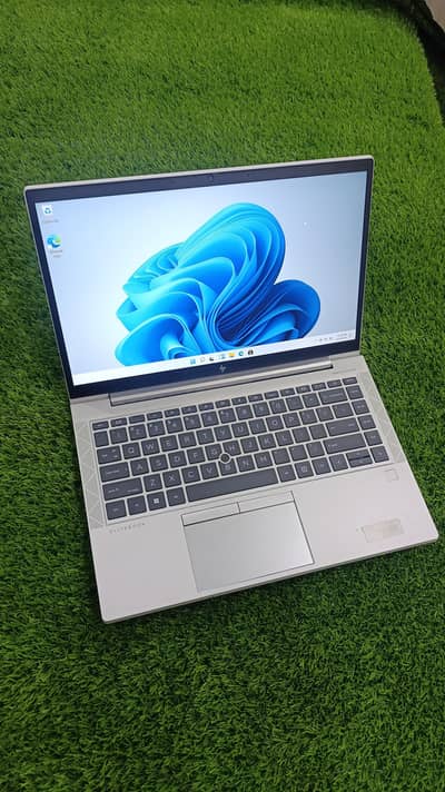HP Elitebook 845 G8, Ryzen 5, 16GB RAM, 256GB SSD