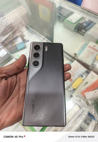 Tecno Camon 40 pro plus   8/256