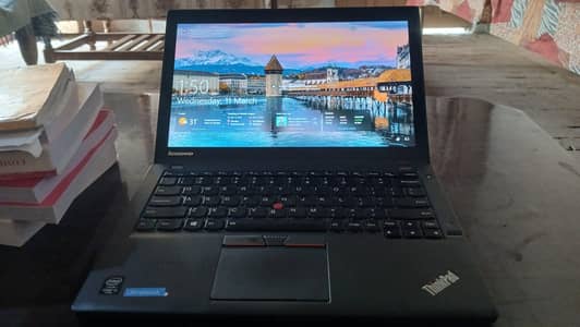 Lenevo Thinkpaid I5 5th generation touch screen