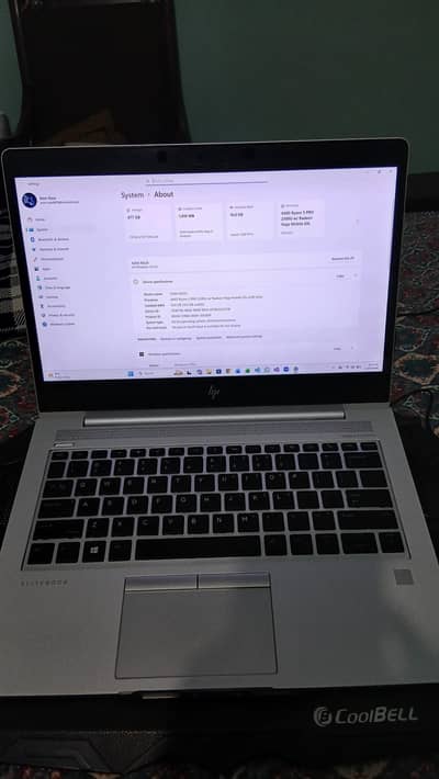 HP Elitebook - 840 G8