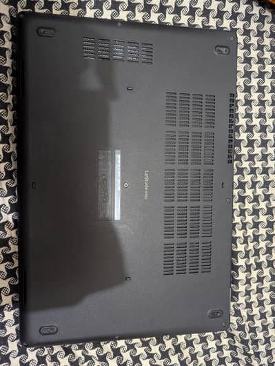 Dell 5490 core i5/8th generation 8ram/256 ssd