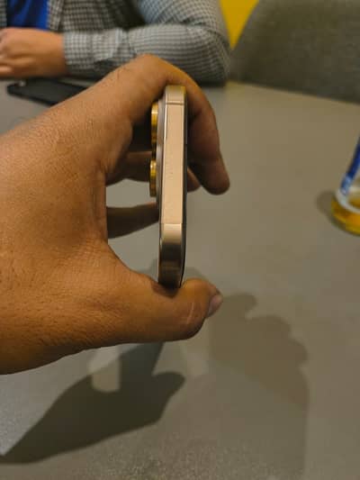 i phone 16 pro max 256 Gb 03234398230