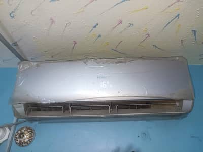 Haier AC DC INVERTER 1 ton Rs 50000