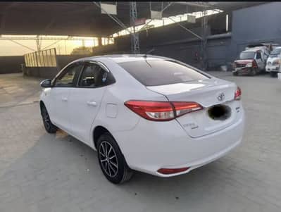 Yaris Ativ 1.3 Cvt Automatic