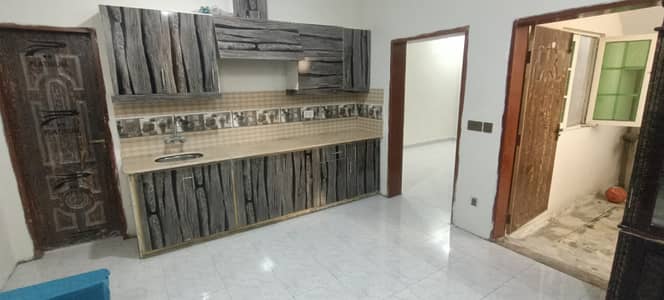 3 MARLA LOWER PORTION LIKE NEW