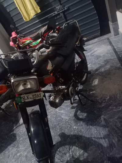 Honda CD70 Bike for Sale – Good Condition