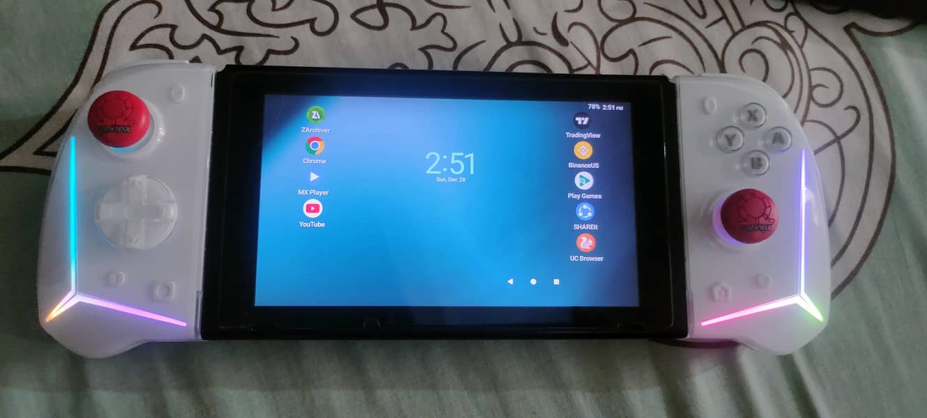 Nintendo Switch(V2) - Jailbroken 11