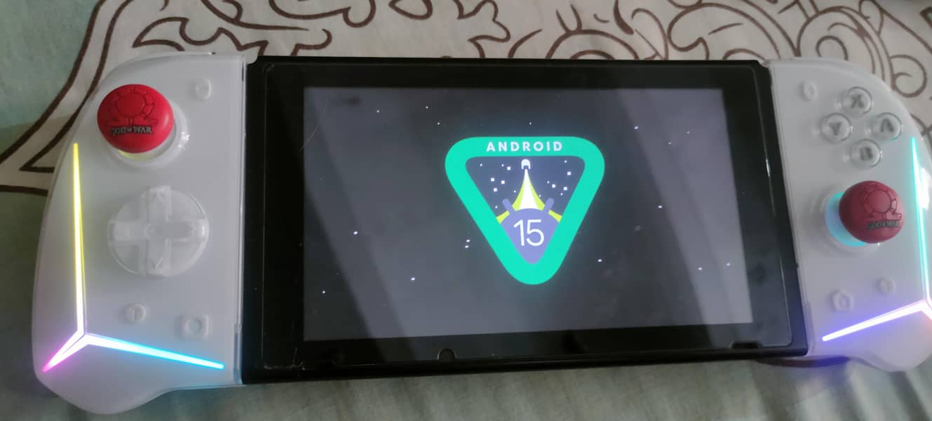 Nintendo Switch(V2) - Jailbroken 13