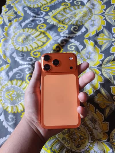 Iphone Xr converted into iphone 17 pro, 100 % battery health