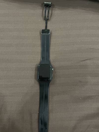 Apple iwatch series 3 42 mm LTE cellular