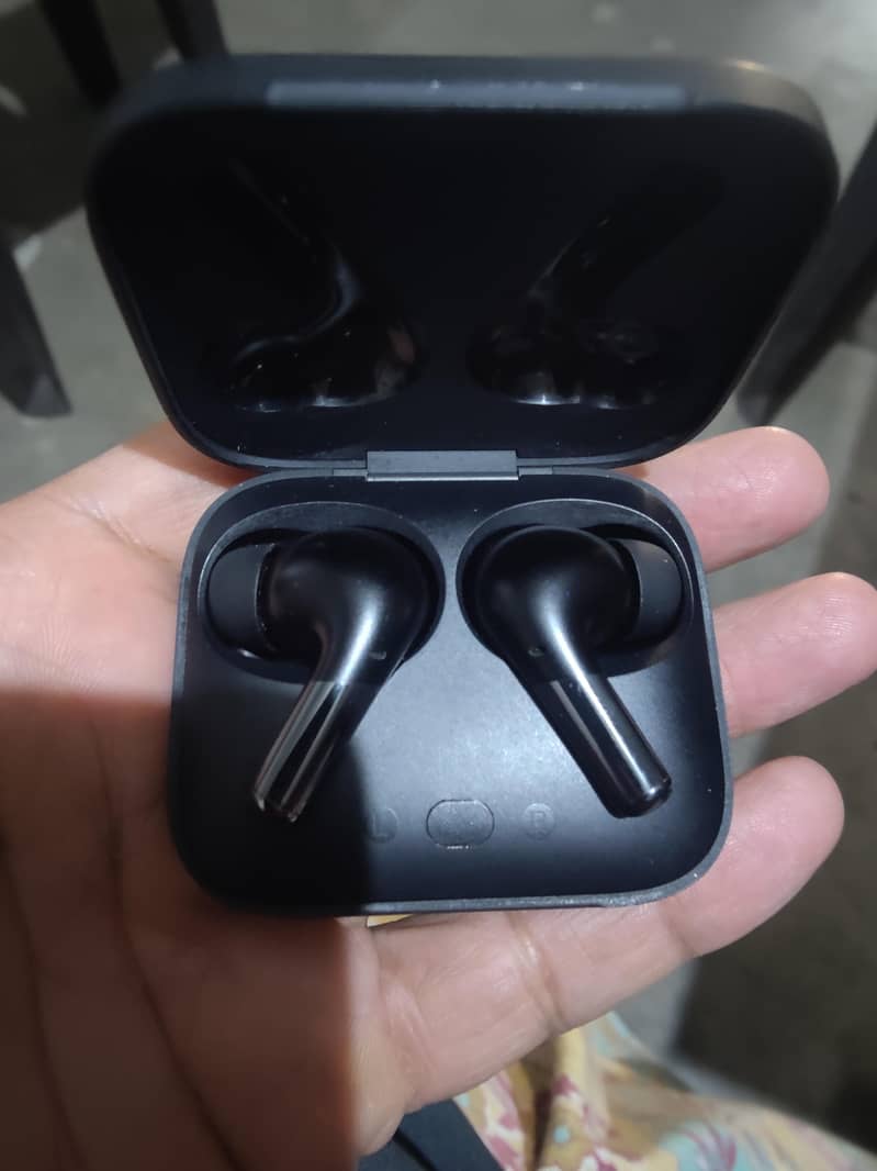 OnePlus buds Pro 2
