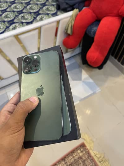 iPhone 13 pro max with box