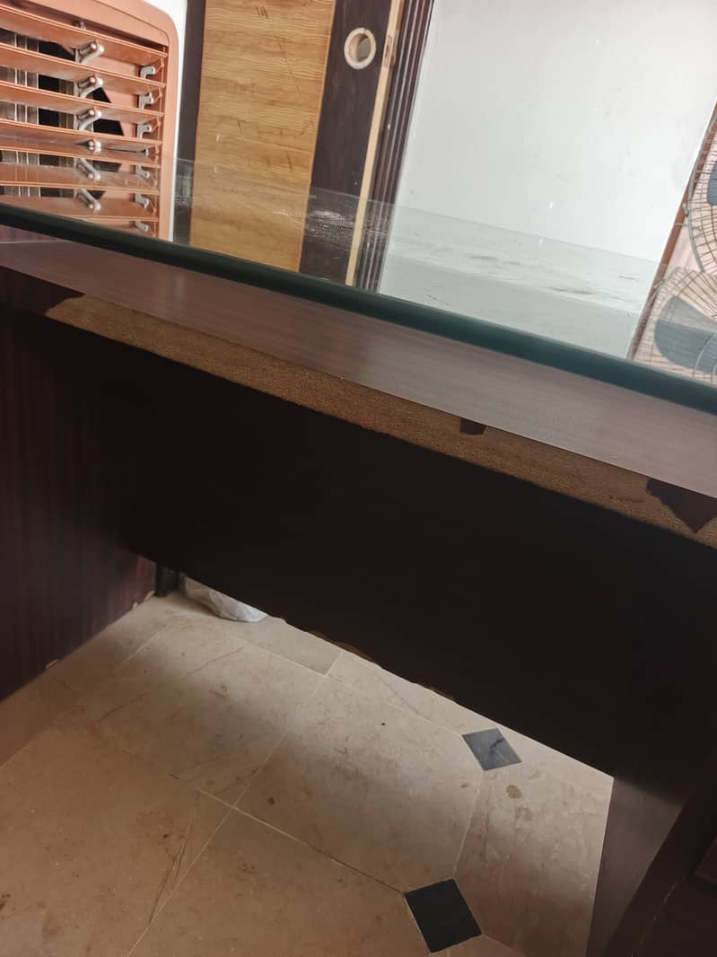 Executive Office Table with side table 3