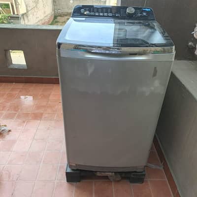 SALE SALE URGENT SALE AUTO WASHING MACHINE