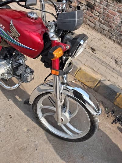 Honda CD70 cc Model 2013 WhatsApp 0325-0828103