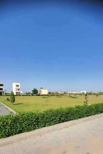 Direct Deals Marketing Offers Prime Location Plot Available For Sale Reasonable Price in Umar Block Alrehman Garden Phase 7