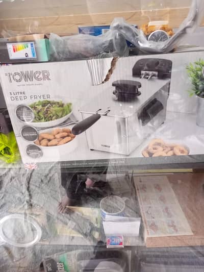 Tower 3-Litre Deep Fryer - Original Brand - Excellent Condition