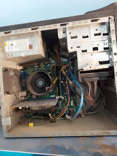 I3 4th gen Gaming pc with complete setup