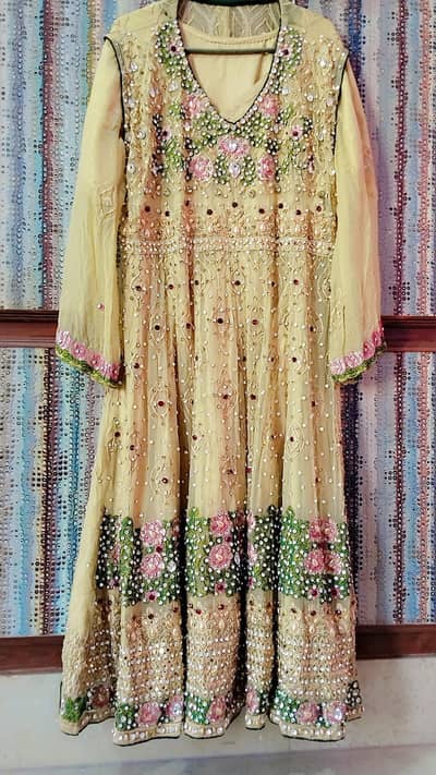 DRESSES/ FORMAL DRESSES/ CASUAL/ FANCY DRESSES /SUIT