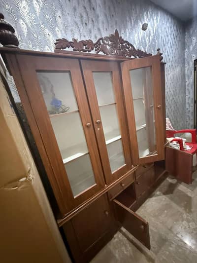 Brand new Chanyoti show case available for sale