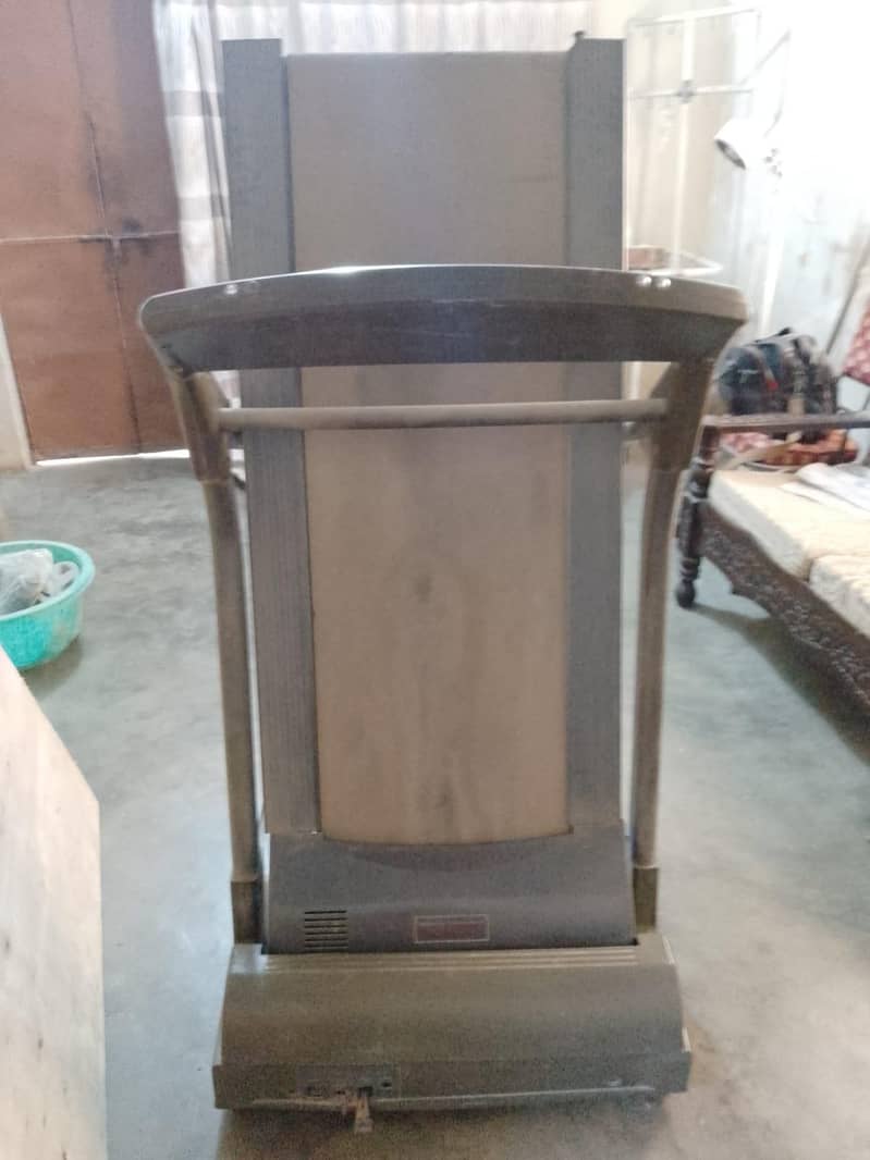 treadmill machine 4