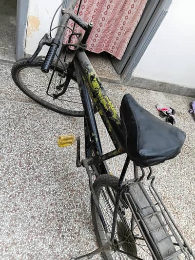 cycle for sale new tyre and tube all ok