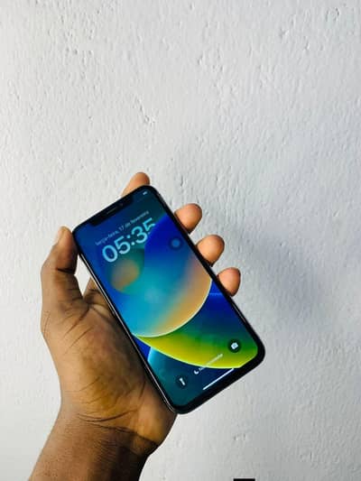 iPhone x 256 GB my WhatsApp number0322-97-21-876