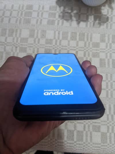 Moto E6 plus for sale only kit