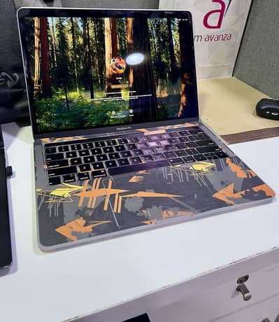 MacBook Pro 2019 Core i7 13inch