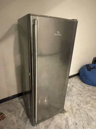 Dawlance Vertical Freezer