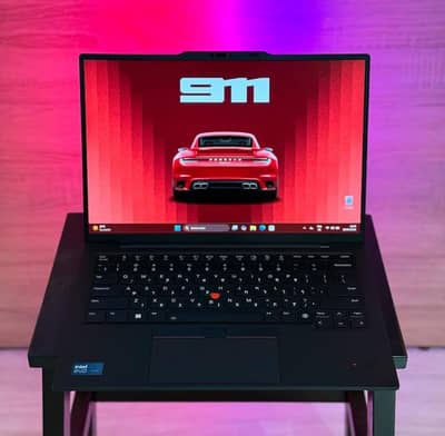 Lenovo X1 Carbon i7 8th Generation (Ram 8GB DDR4 + SSD 256GB) Ultra