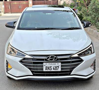 Hyundai Elantra GLS 2022