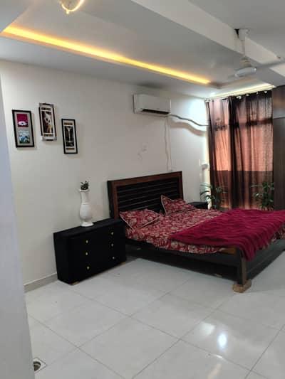 Studeo furnished apartments available per day in E11 2