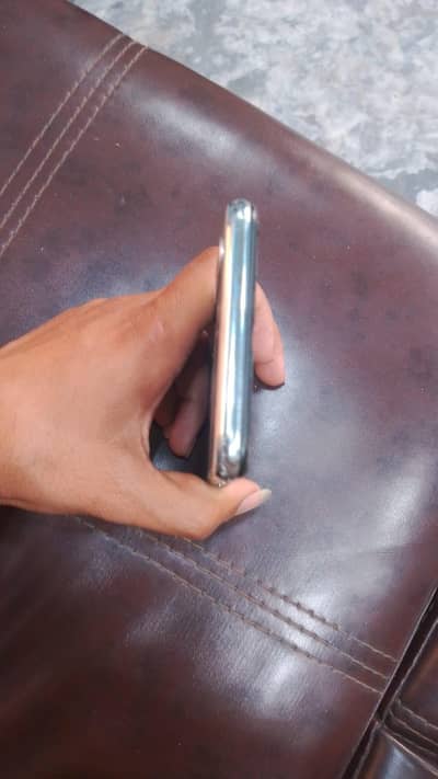 vivo mobile s1 good condition