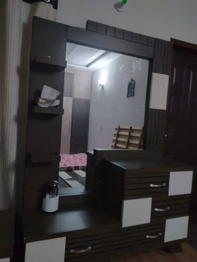 Very useful Dressing Table with Mirror