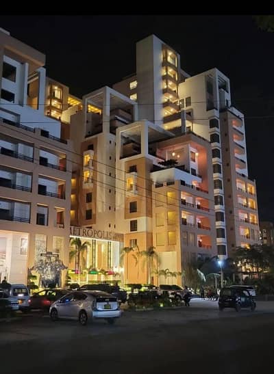 CHANCE DEAL. . . . 4 BED DD DUPLEX FOR SALE