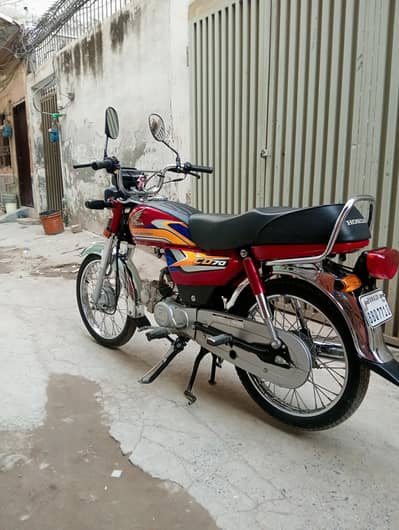 10 by 10 condition like a new