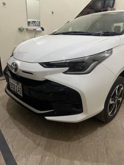 Toyota Yaris GLI 1.3 CVT