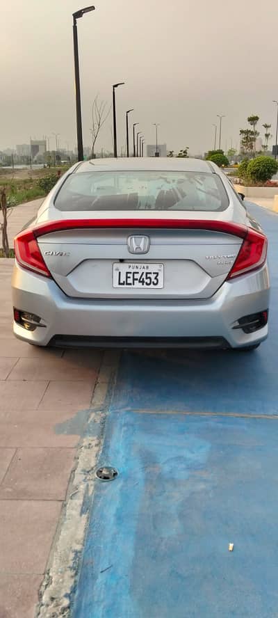 Honda Civic Oriel 2017 Model 1.8