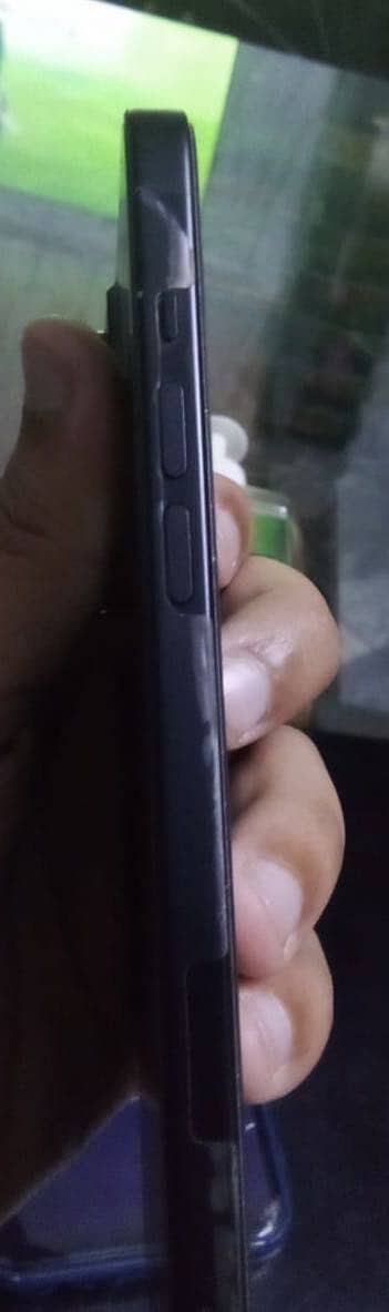 Iphone 15 plus 4