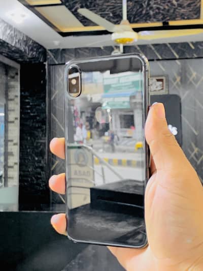 Iphone 256 GB JV with Original Charger and magsafe cover Gift