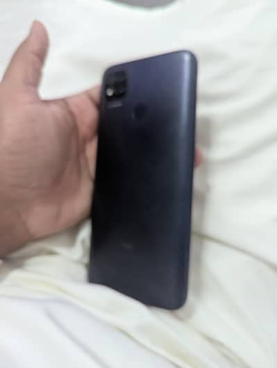 radmi 9c  all ok mobile hai 4gb 128gb