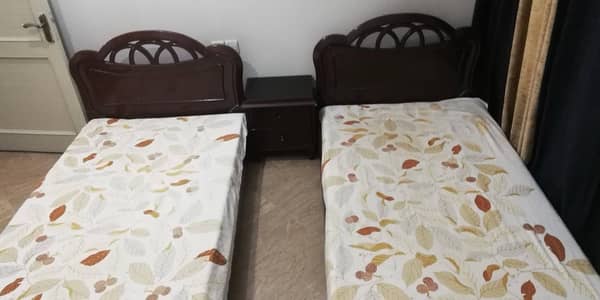 2 Chenone Brand Beds with side table and mattress
