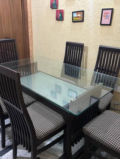 wooden Dining Table -Excellent Condition-6 Seater