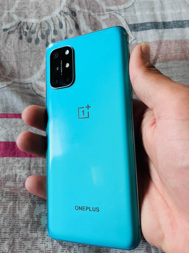 one plus 8t 4
