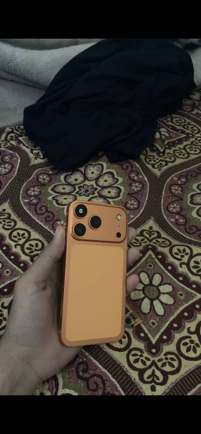 Iphone xr convert to 17 pro