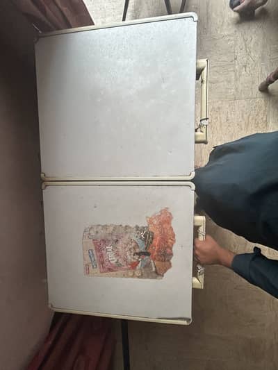 Dawlance freezer good cooling available