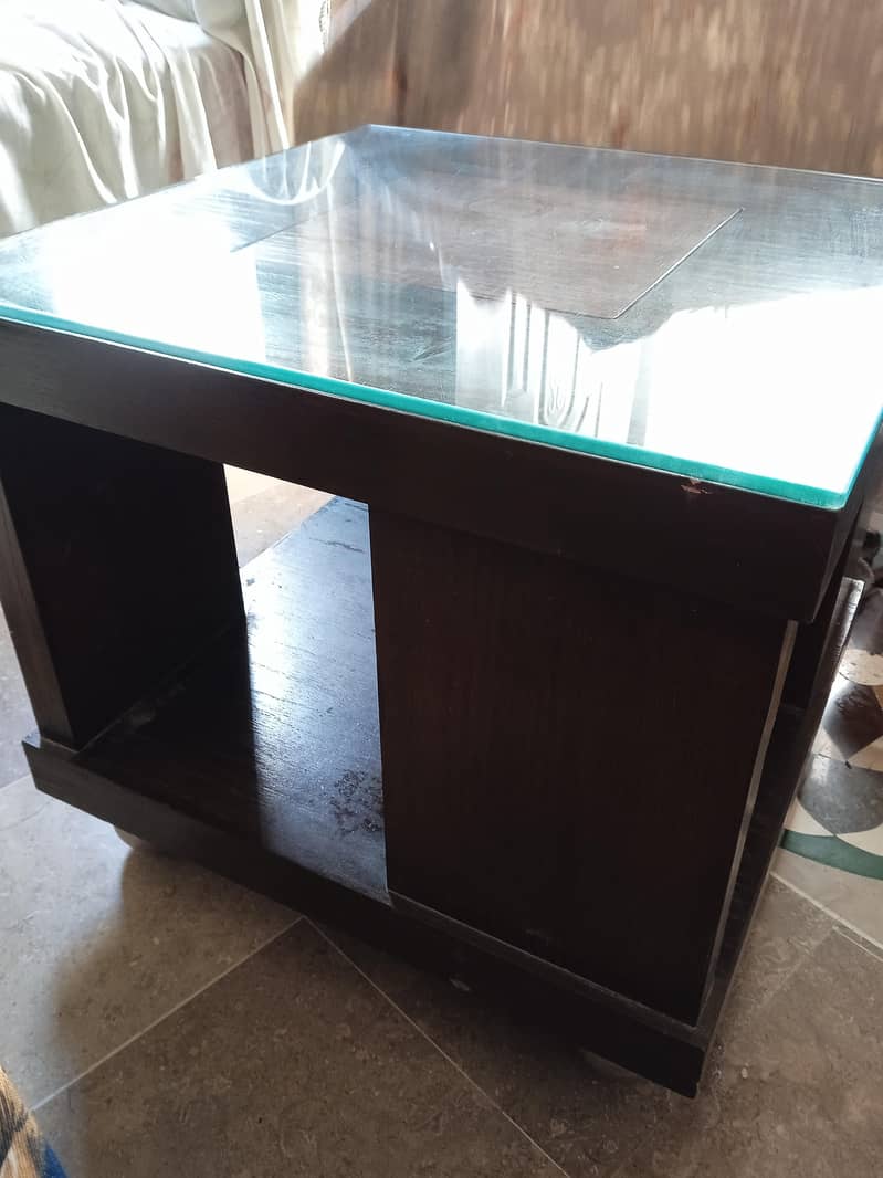 central table and 2 side table 1