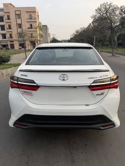 Toyota altis 2020 X